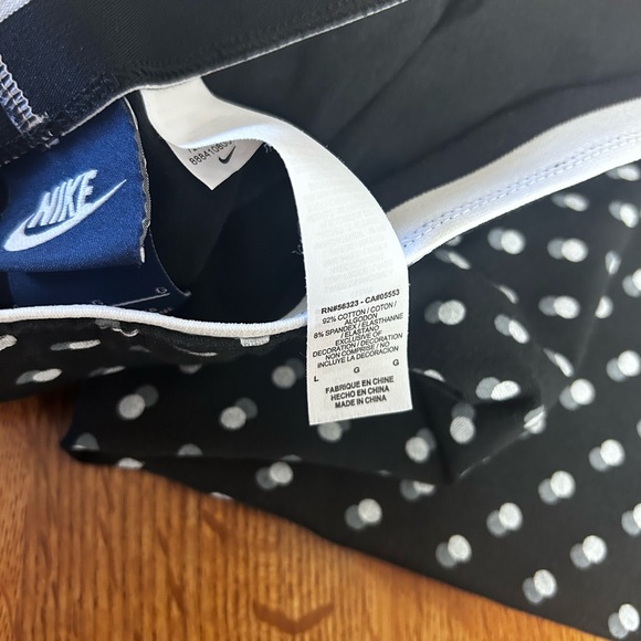 Nike Large black polka dot crop leggings - Picture 6 of 6